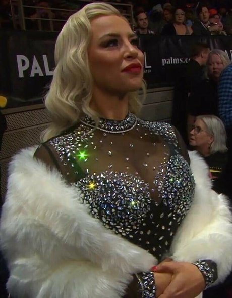 fellation publique onlyfans les meilleurs nus image