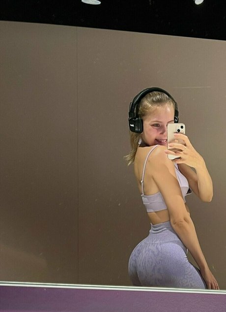 cuteclaire actrice érotique archive