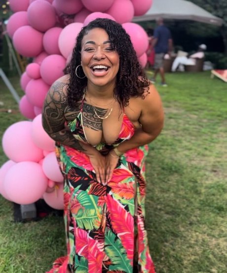 fellation transexuelle onlyfans art haute définition images