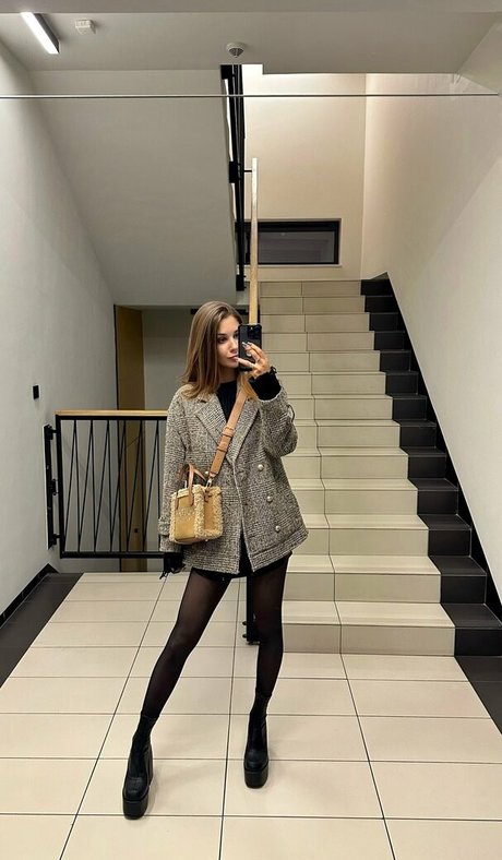 aliss foxy étoile xxx photos