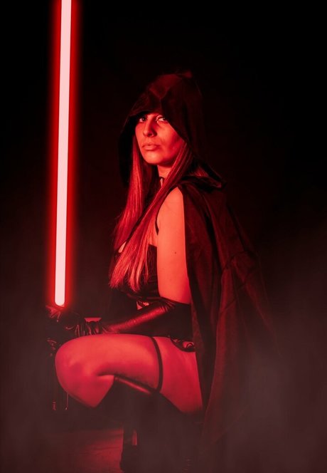 Filipa Santos nus étoiles image