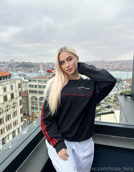 lolaa fansvip modèle adulte image