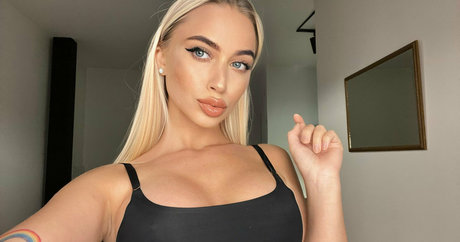 lolaa fansvip star du porno chaud galeries