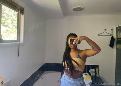 keozadventures actrice sexy photo