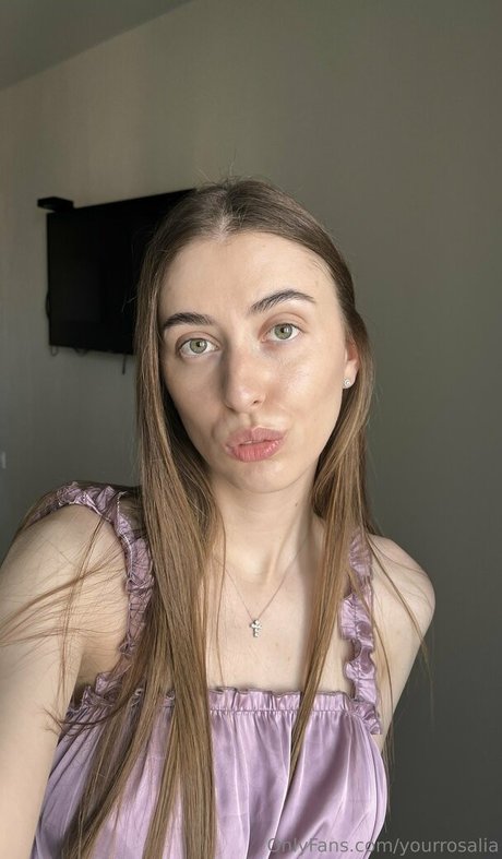 yourrosalia étoile de haute qualité galerie