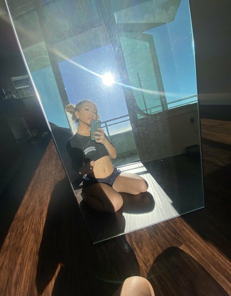 rousse au gros cul onlyfans nu pornographique archive