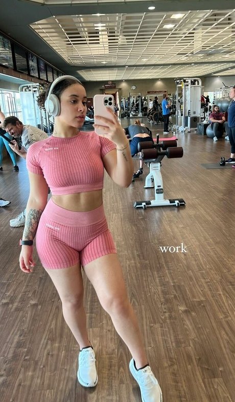 Savannah Spencer star du porno sexy galerie