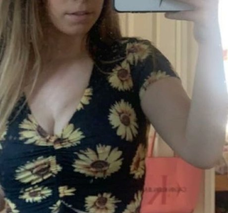 Lucy Scales étoile gratuite galerie