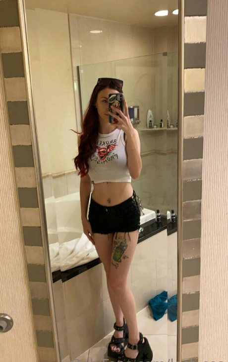 lost cos actrice érotique images