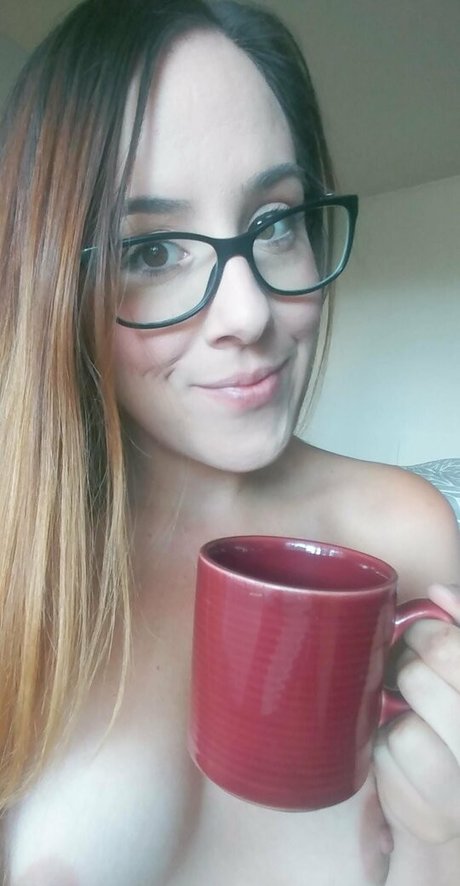 sarahsb89 modèle xxx images