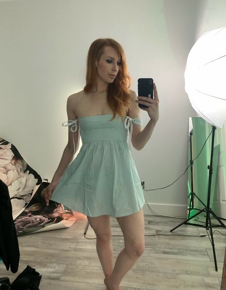 TravelDanielle art modèle image