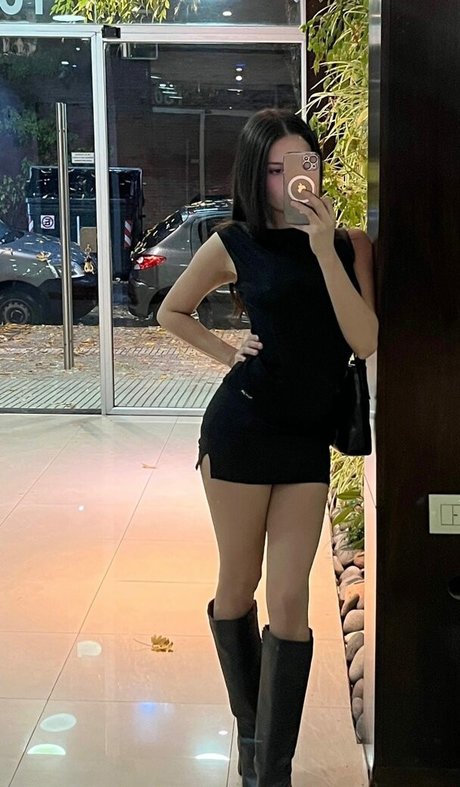 Nosoyluksi modèle porno photo