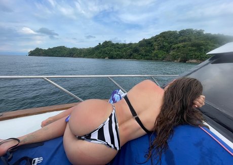 Hayfit4 star pornographique des photos