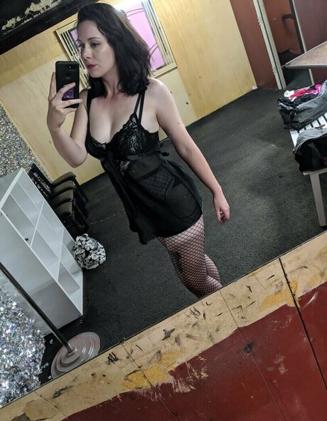 peachbellini actrice porno galerie