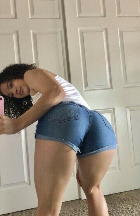 vieille milf onlyfans belle chaude images