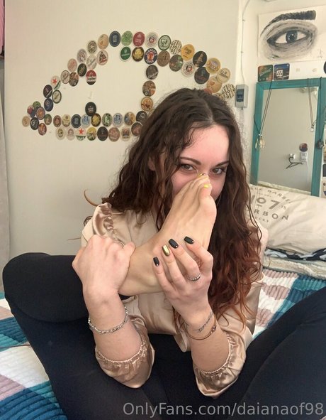 daianaof98 joli modèle archive