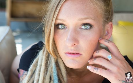 _mandalove_ actrice chaude archive