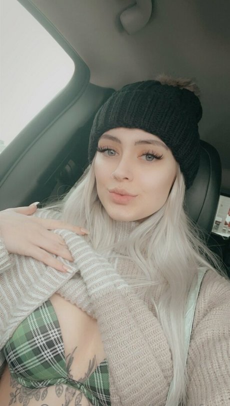 éjacule sur la langue onlyfans sexy meilleur photos