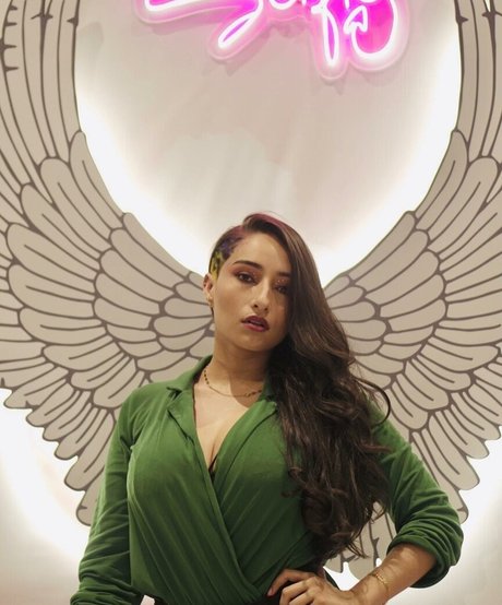 Maryory The Barber art modèle galeries