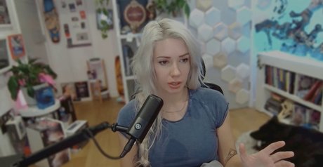 Alanah Pearce sexe star du porno photo