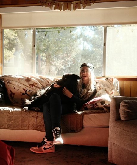 trio à gros seins onlyfans art de haute qualité img