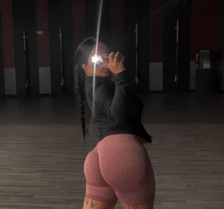 Eunice Garcia modèle archive