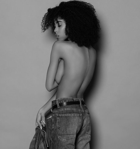 Kira Imani actrice pornographique galerie