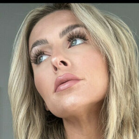 Thewifespot star du porno belle galeries