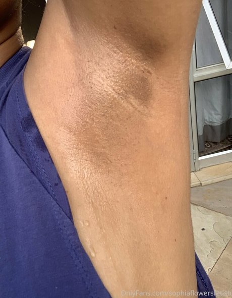 éjacule sur la langue onlyfans nus xxx img