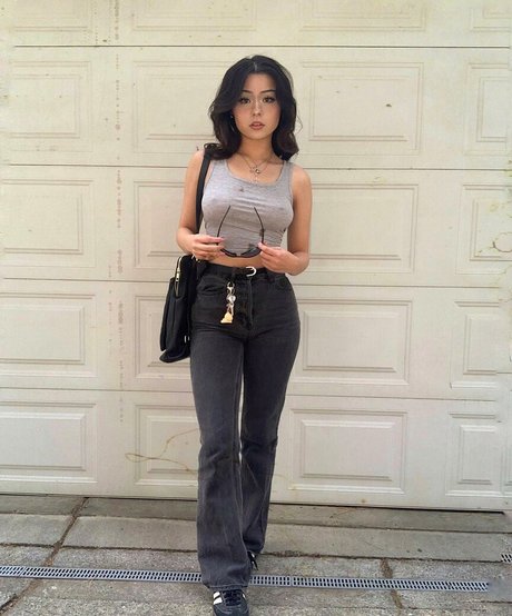 Sohanna Ricci modèle sexy des photos