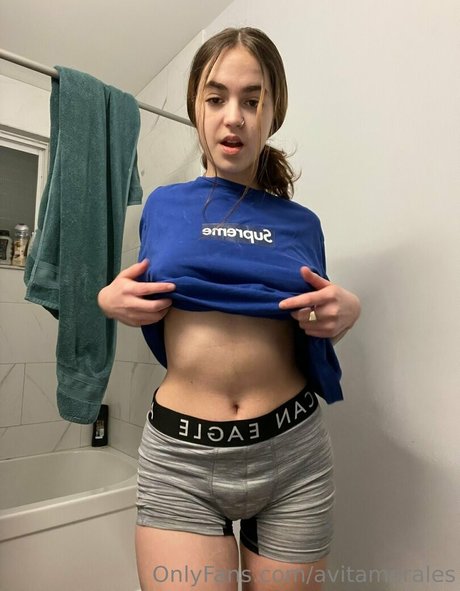 avitamorales star du porno hd collection