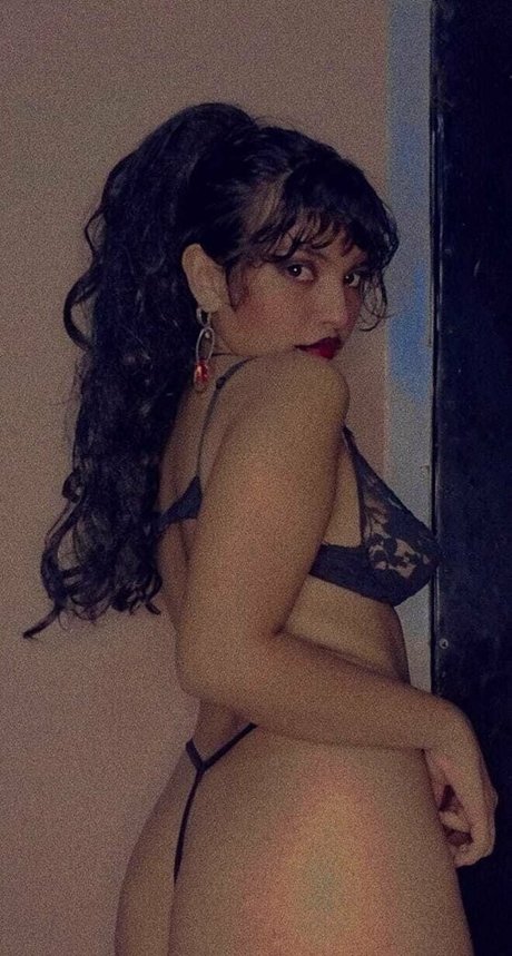 angelesavilez star du porno érotique des photos