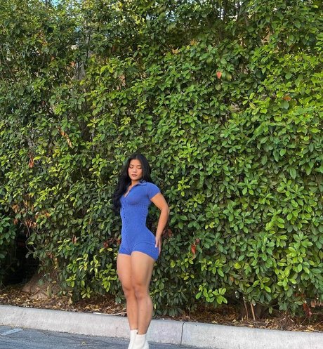 MsDumpling_ modèle gratuit photo