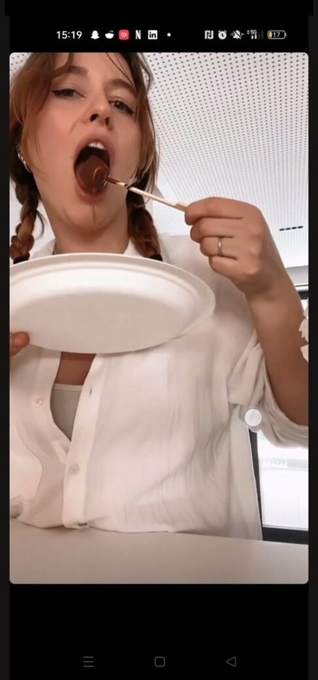 femme seulementfans assez haute qualité galeries