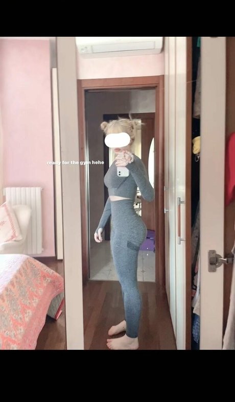 Momosharkk sexe de star du porno des photos