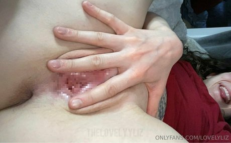 lovelylizfree star du porno exclusive galeries