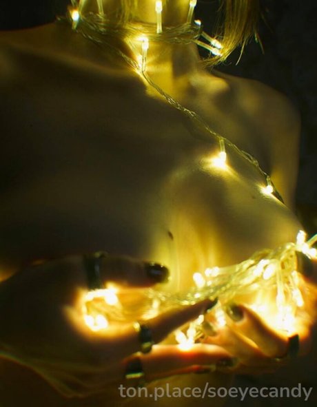 visage blond uniquementfans exclusivité de haute qualité images