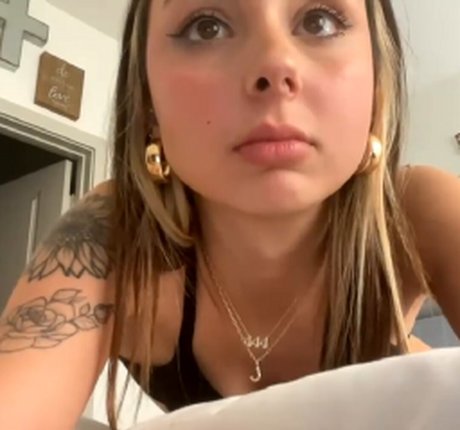 devilishangelicbaby étoile sexy des photos