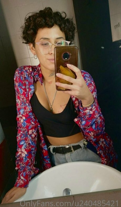 thequeenwithcurls modèle xxx img