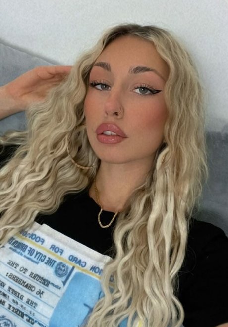 Estherjizz belle actrice collection