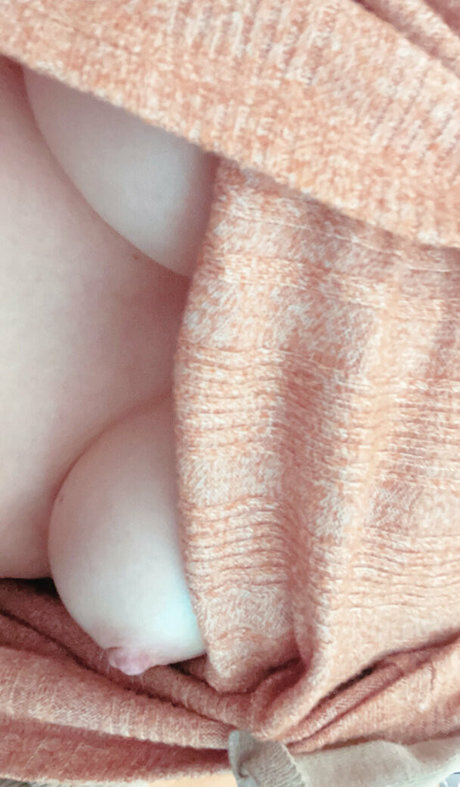 visage blond uniquementfans adulte érotique des photos