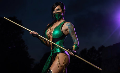 fille courbée dà côté onlyfans top exclusif archive