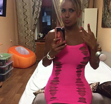 Milagros Titova star du porno exclusive images