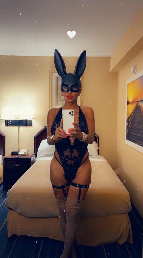 Milagros Titova jolie actrice galerie