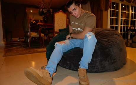 petervigilante xxx étoile photo