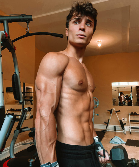 petervigilante modèle nu images