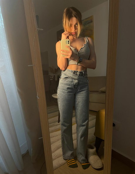 string gros cul onlyfans beaux nus images