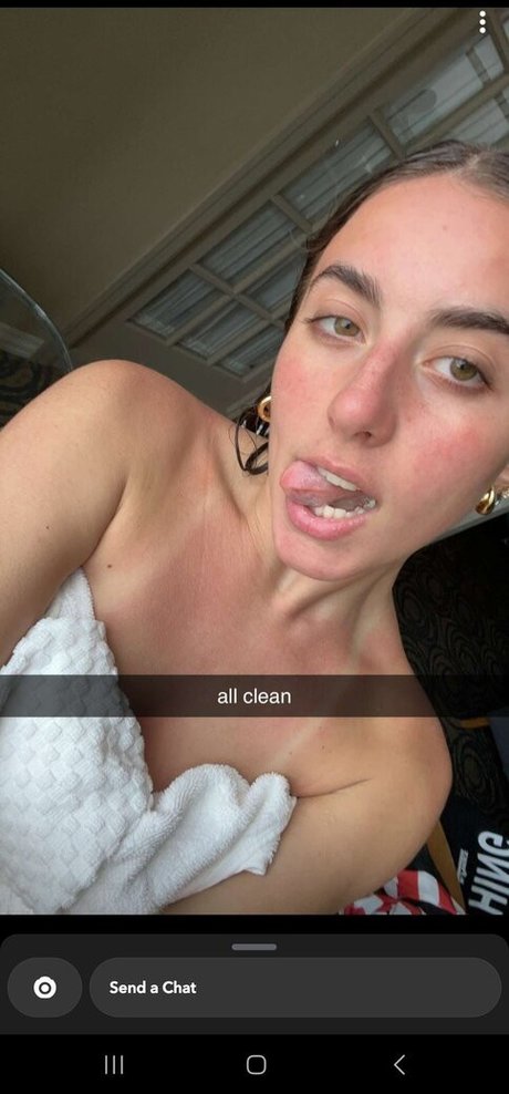 Gianina Paolantonio modèle porno photos