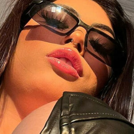 Fabi Hillary actrice pornographique des photos