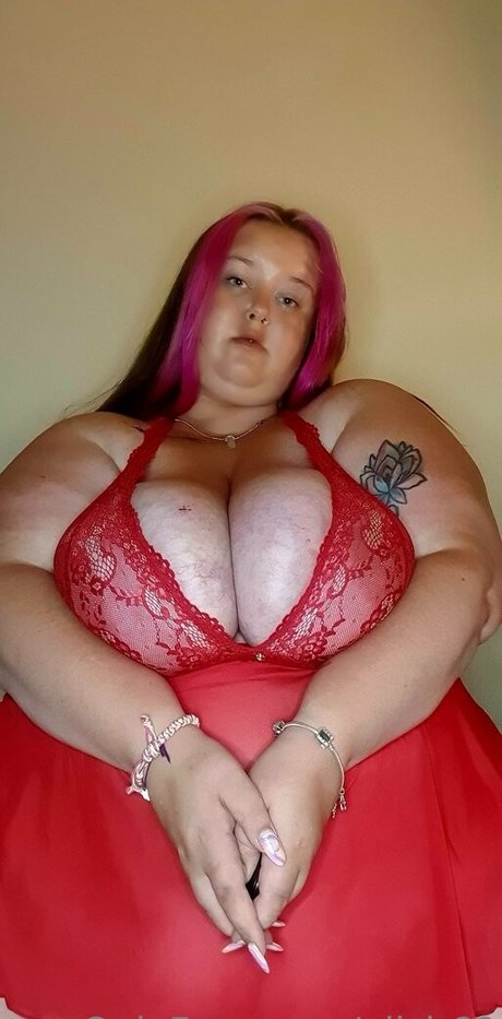 aiish69 star du porno parfaite des photos